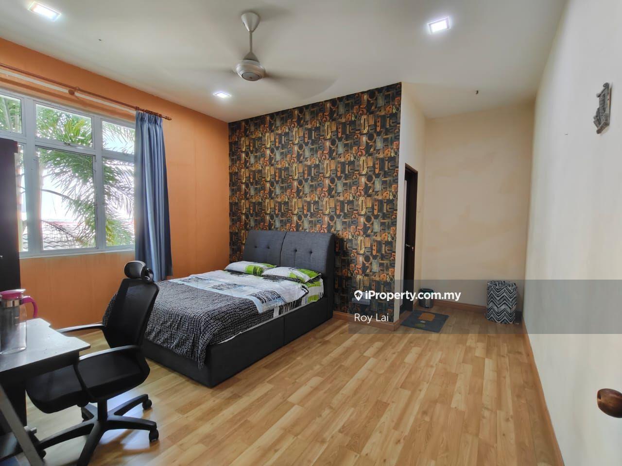 Rumah Berkembar untuk Dijual di Taman Alam Putra, Seri Kembangan oleh Roy Lai - iProperty.com.my