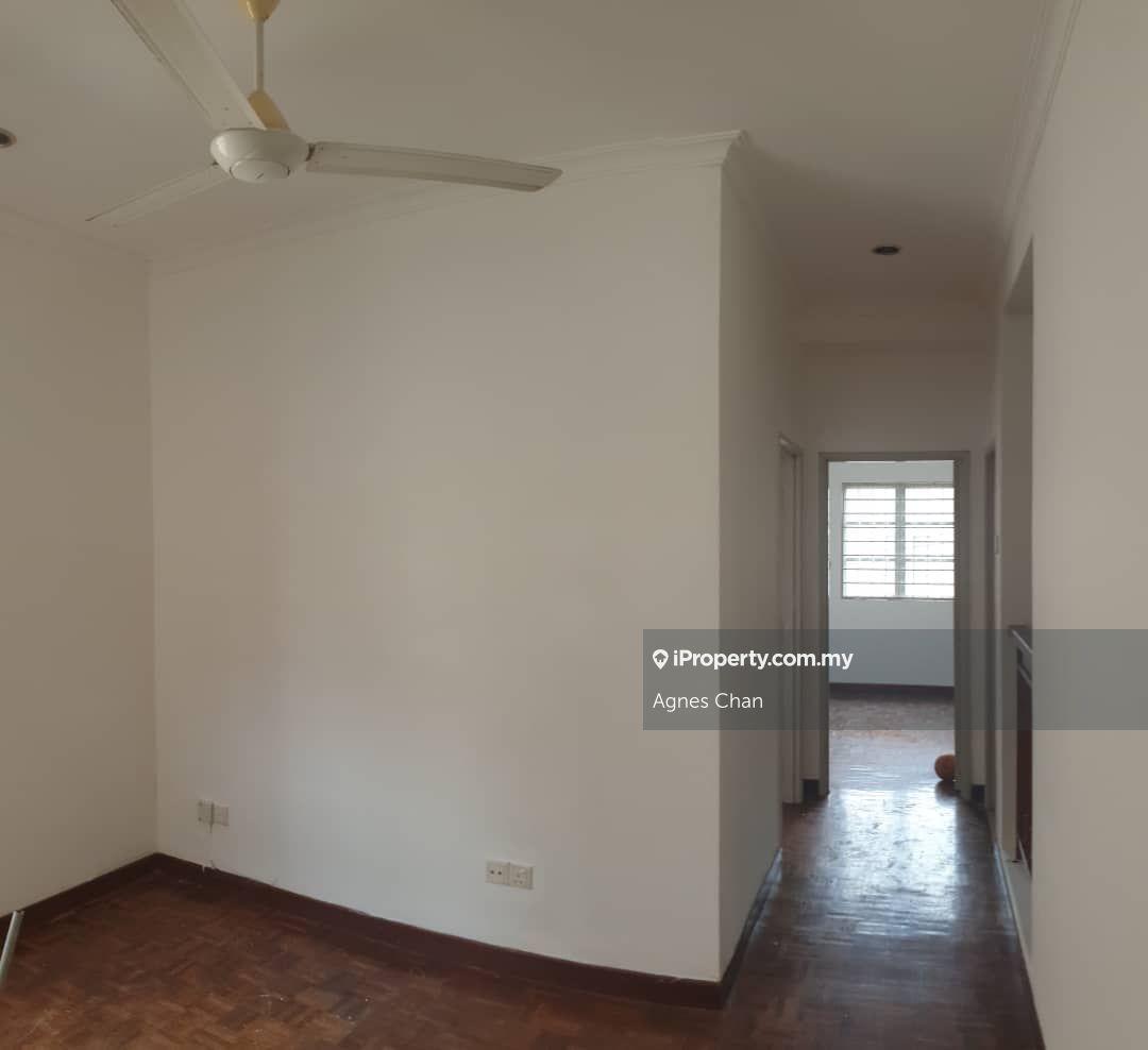 Rumah Berangkai 2 Tingkat untuk Dijual di Putra Heights, Subang Jaya oleh Agnes Chan - iProperty.com.my