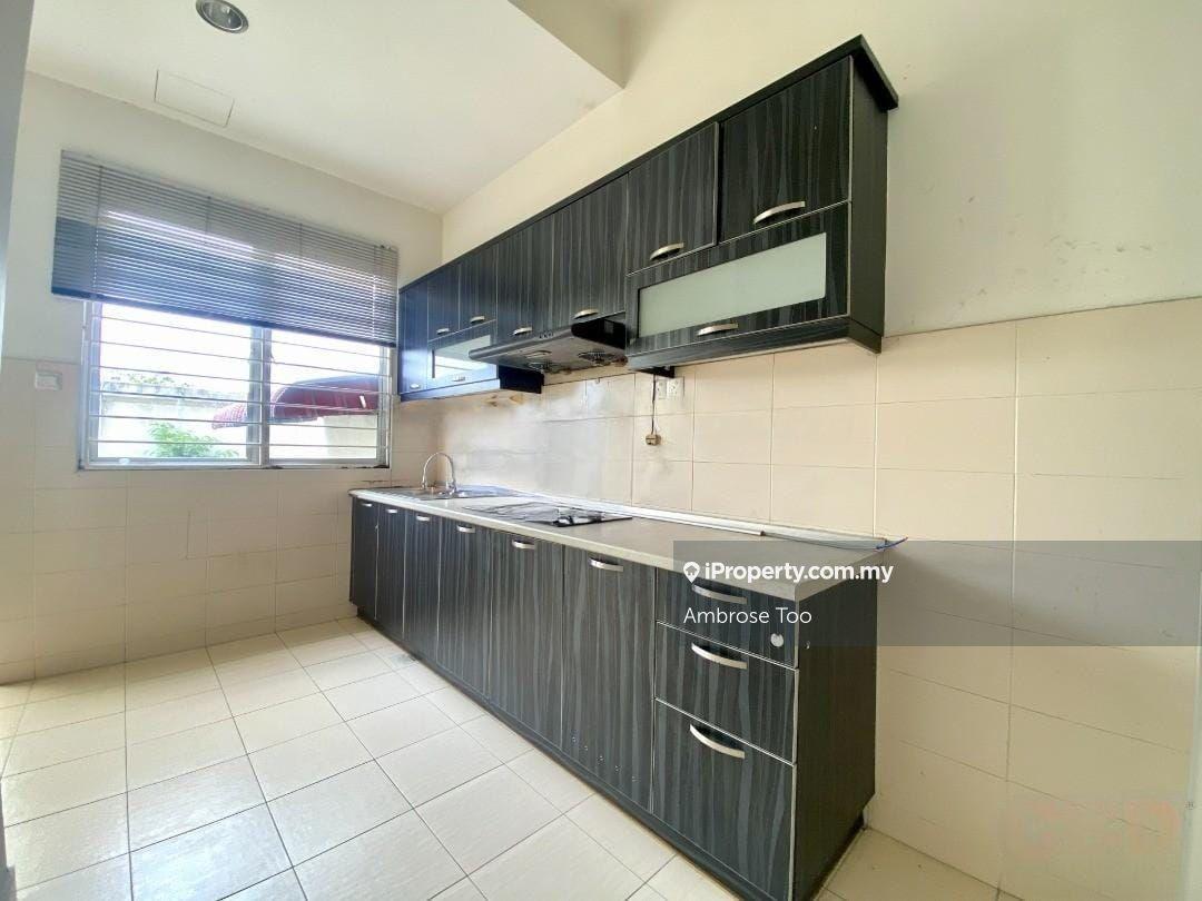 Rumah Berkembar untuk Dijual di Taman Anggun, Rawang oleh Ambrose Too - iProperty.com.my