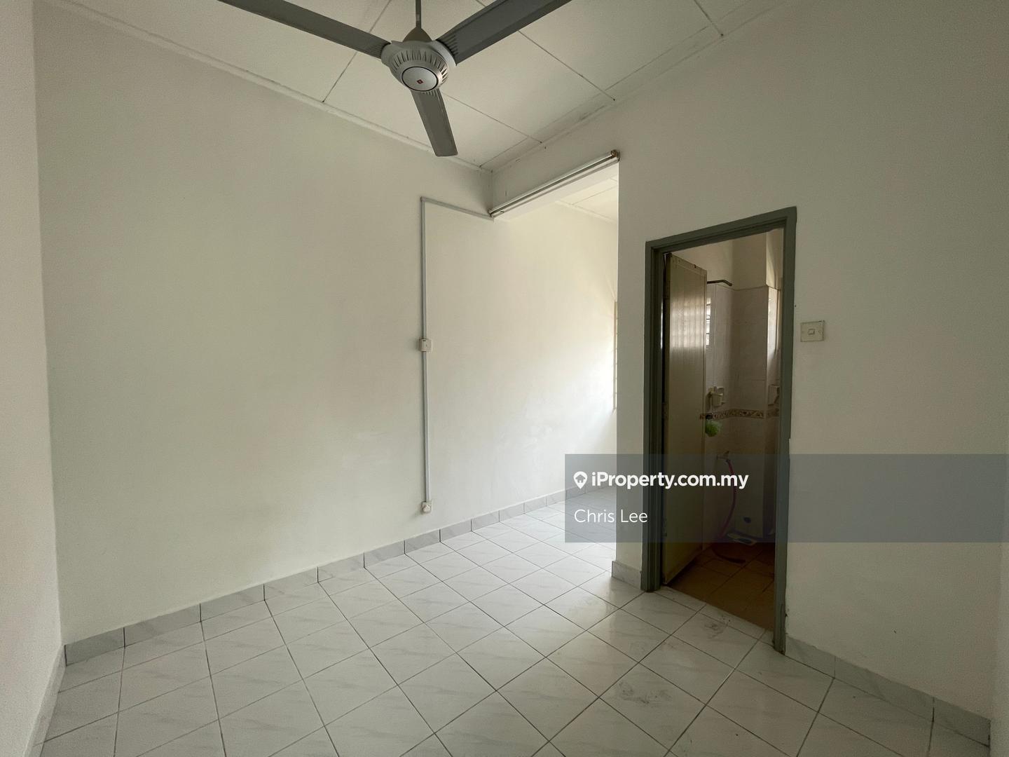 Rumah Berangkai 2 Tingkat untuk Dijual di Taman Putra Prima, Puchong oleh Chris Lee - iProperty.com.my