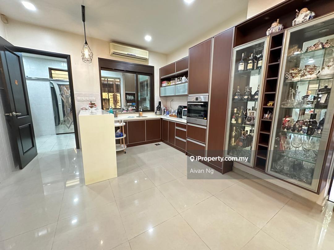 Rumah Berkembar untuk Dijual di Bukit Sungai Long, Bandar Sungai Long oleh Aivan Ng - iProperty.com.my