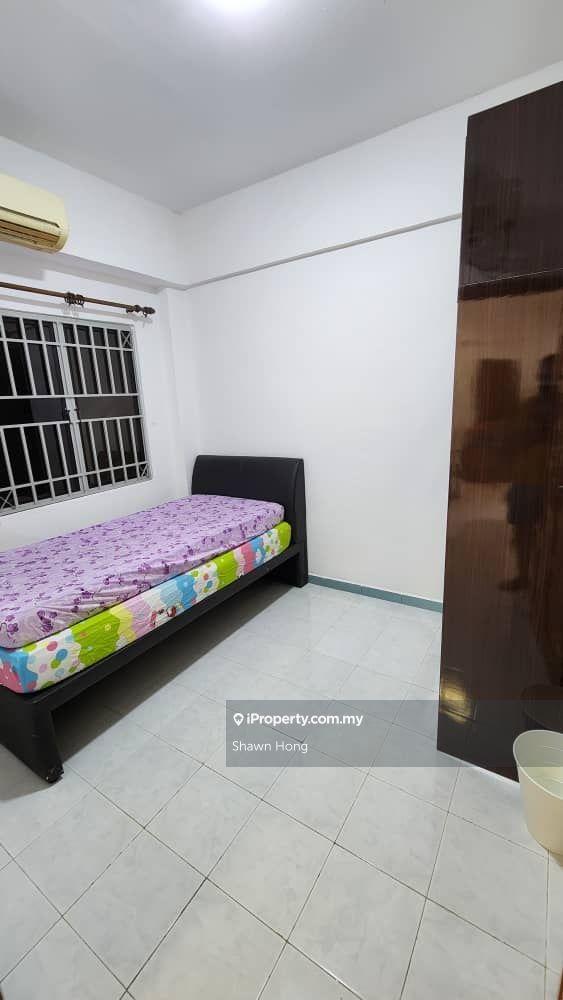 Kondominium untuk Dijual di Taman Desa Relau 2 oleh Shawn Hong - iProperty.com.my