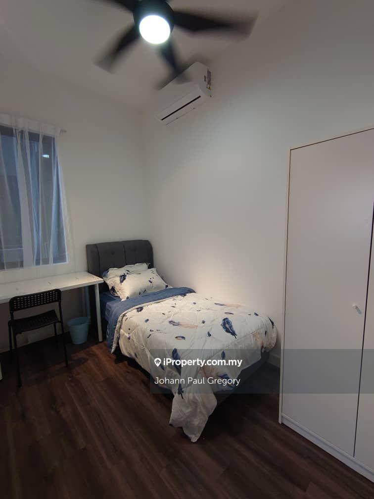 Service Residence for Sale in Utropolis Urbano by Johann Paul Gregory - iProperty.com.my