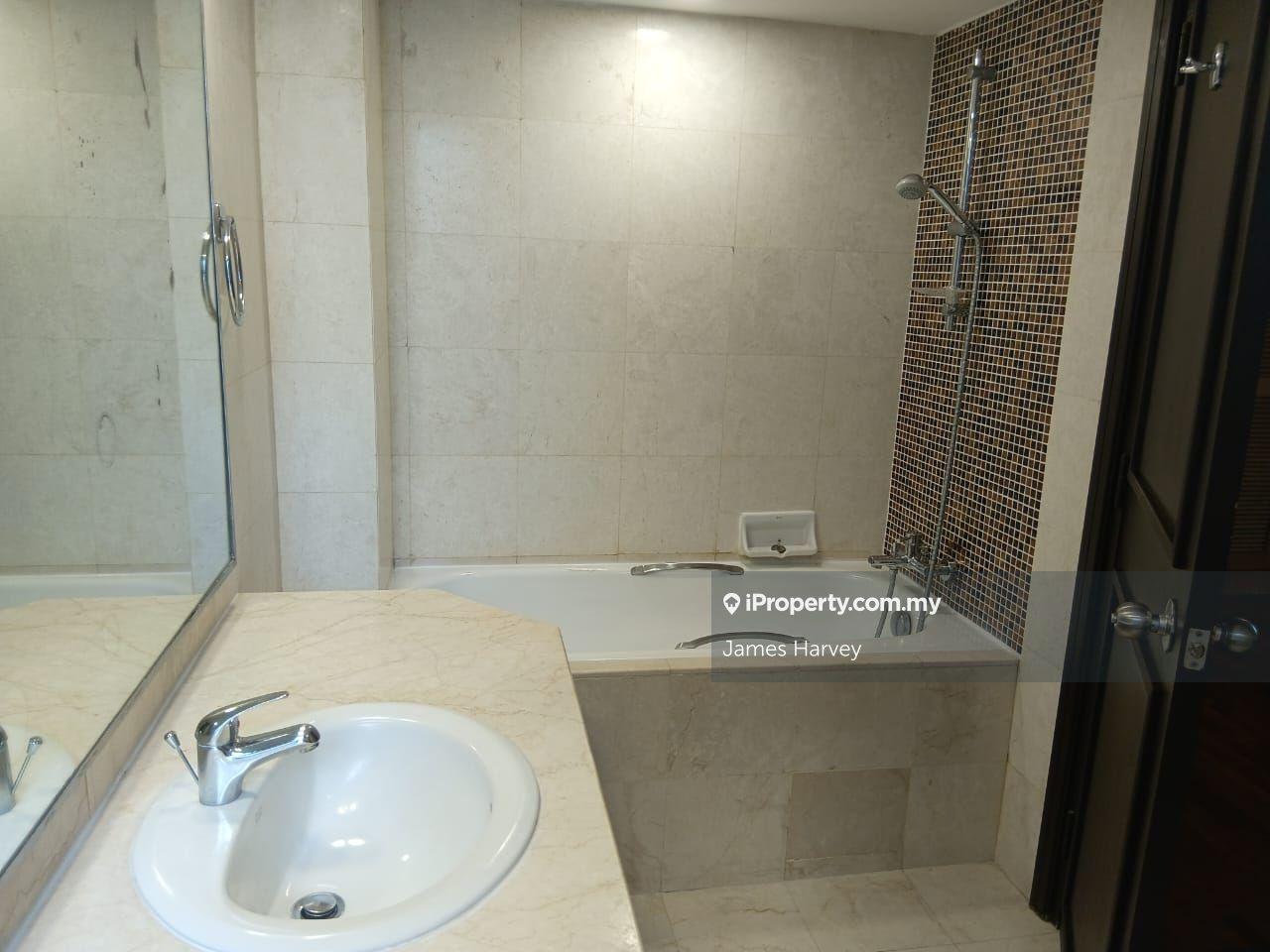 Condominium for Rent in Regency Tower by James Harvey - iProperty.com.my