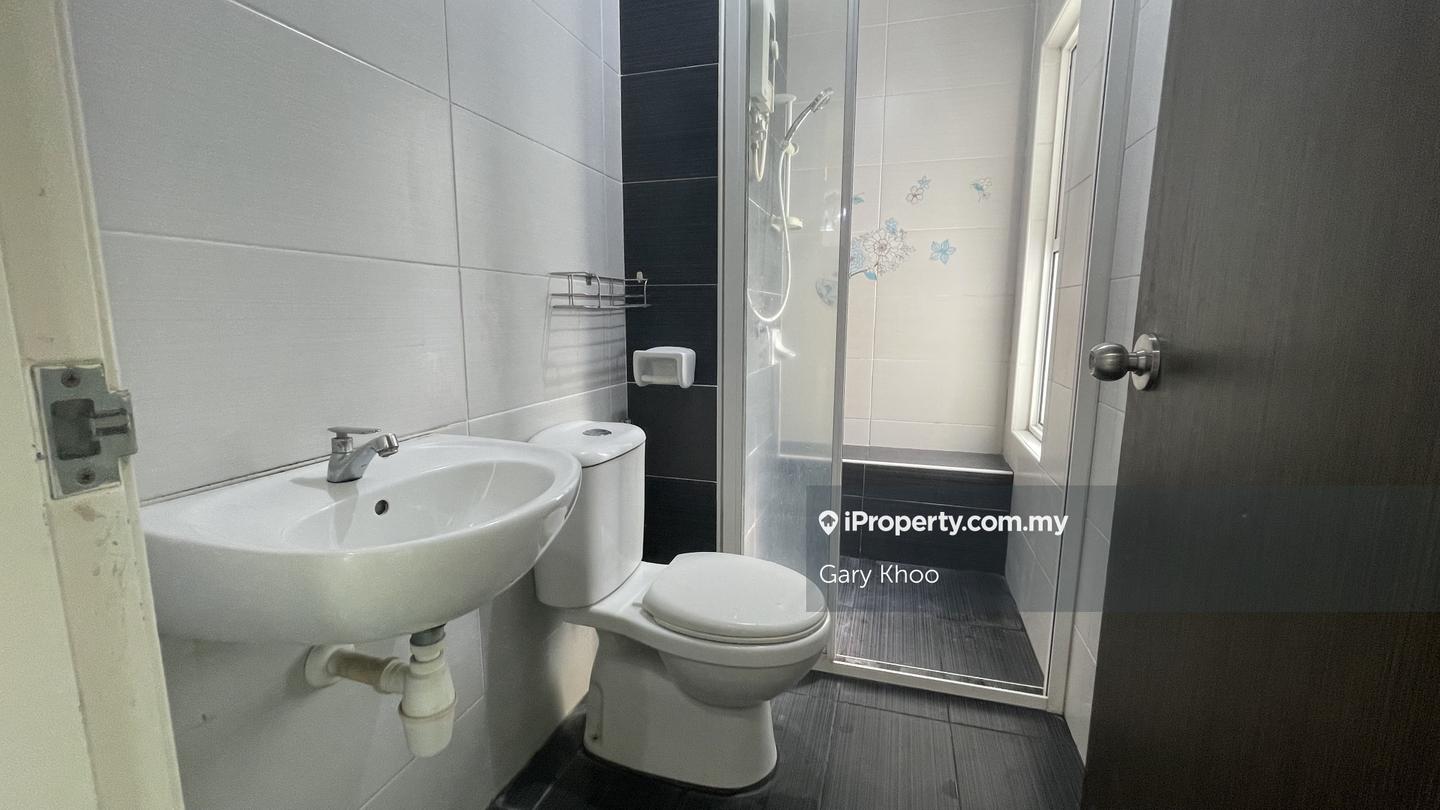 Condominium for Sale in Reflections Condominium by Gary Khoo - iProperty.com.my