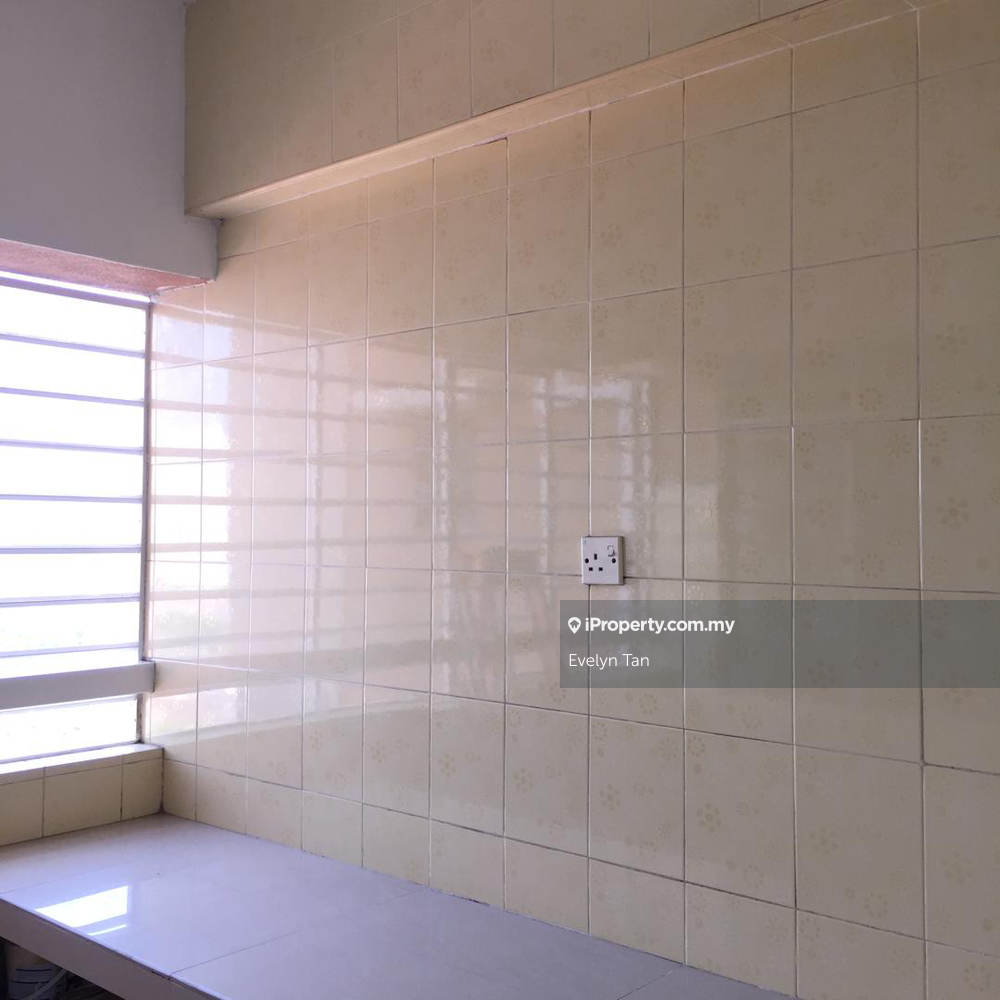 Service Residence for Sale in Rhythm Avenue by Evelyn Tan - iProperty.com.my