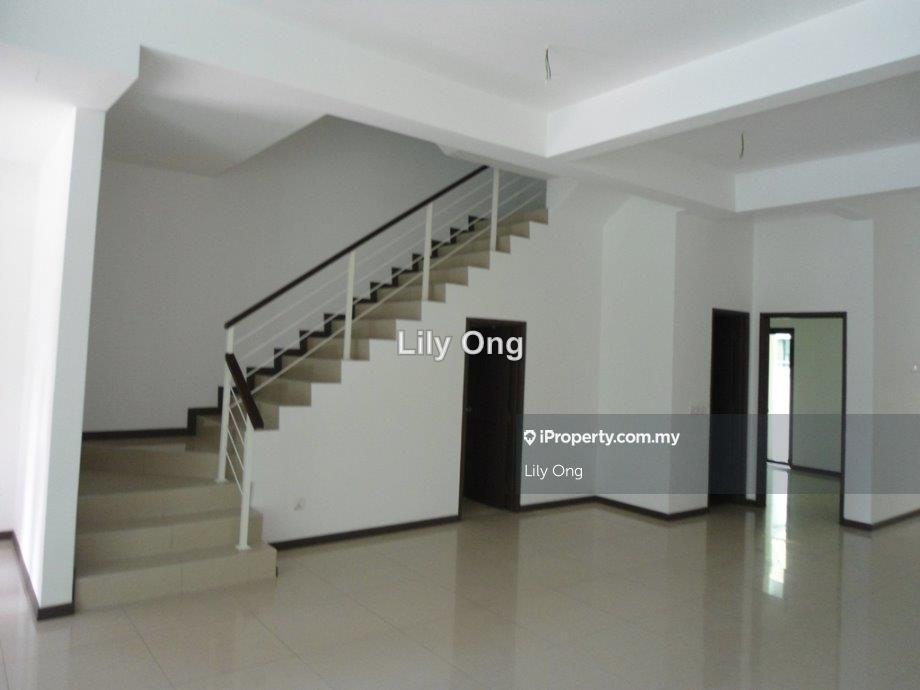 3-storey Terraced House for Sale in SOUTHBAY RESIDENCE, Batu Maung by Lily Ong - iProperty.com.my