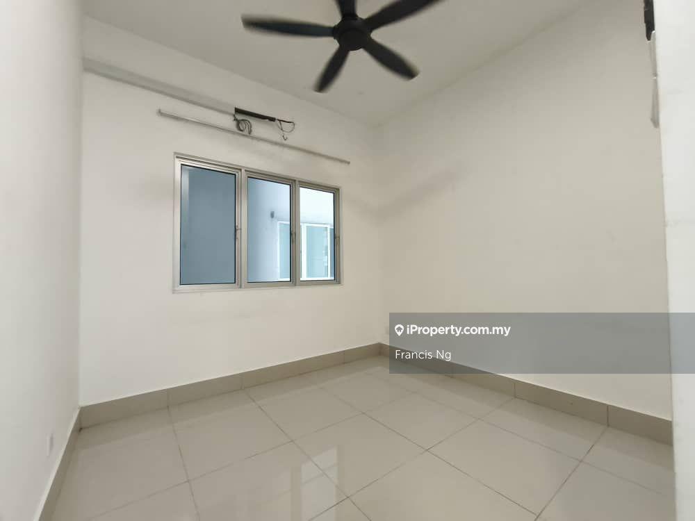 Service Residence for Sale in Razak City Residences (RC Residences) by Francis Ng - iProperty.com.my