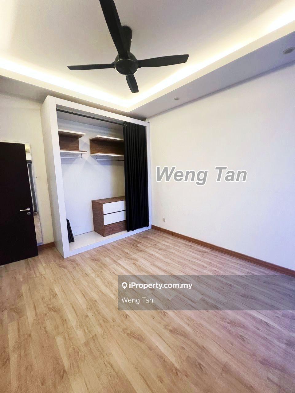 Rumah Berangkai 3 Tingkat untuk Dijual di Seksyen U1, Glenmarie oleh Weng Tan - iProperty.com.my