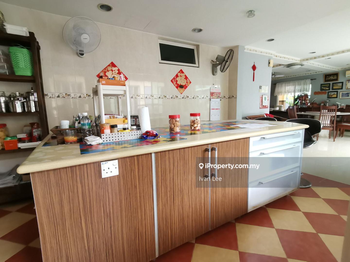 Rumah Berkembar untuk Dijual di SS3, Petaling Jaya oleh Ivan Lee - iProperty.com.my