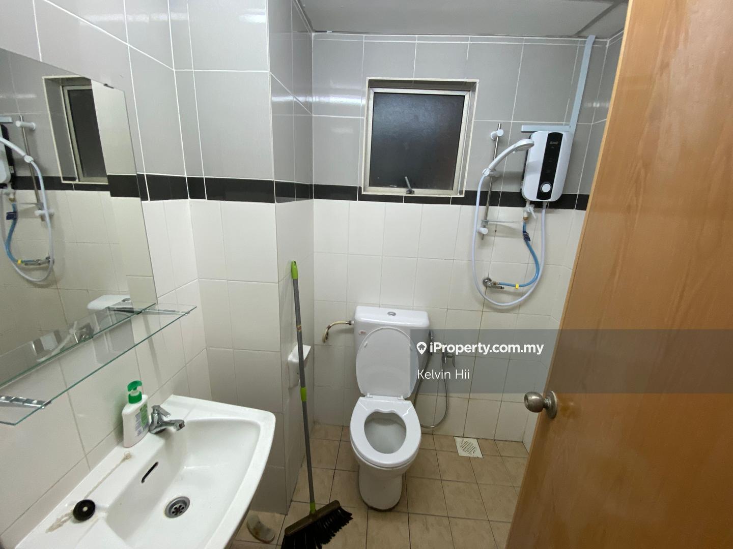 Condominium for Sale in Warisan City View by Kelvin Hii - iProperty.com.my