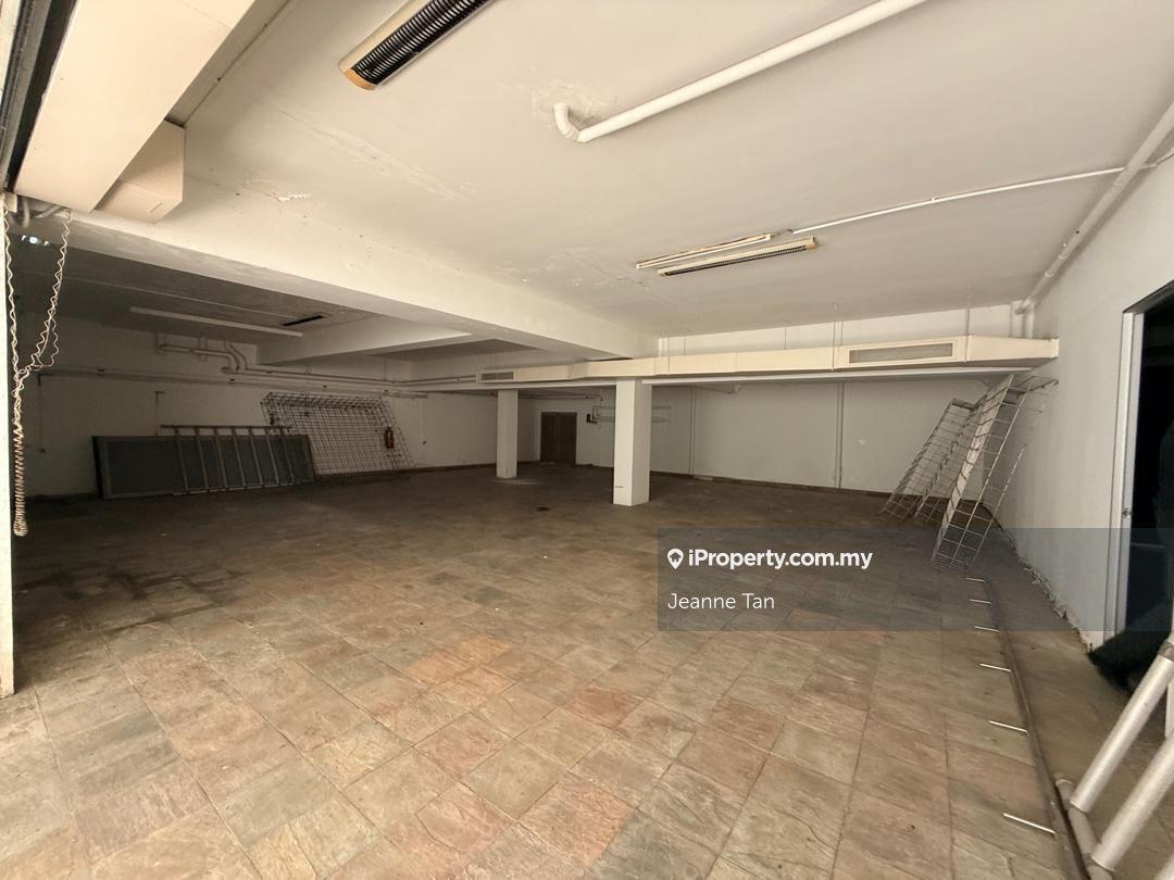 Bungalow House for Sale in Ampang Hilir, Ampang by Jeanne Tan - iProperty.com.my