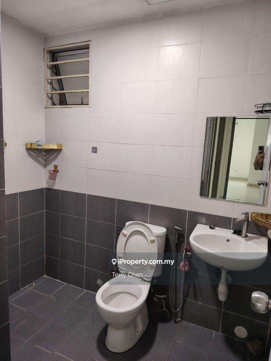 Condominium for Sale in Aman Heights Condominium by Terry Chen - iProperty.com.my