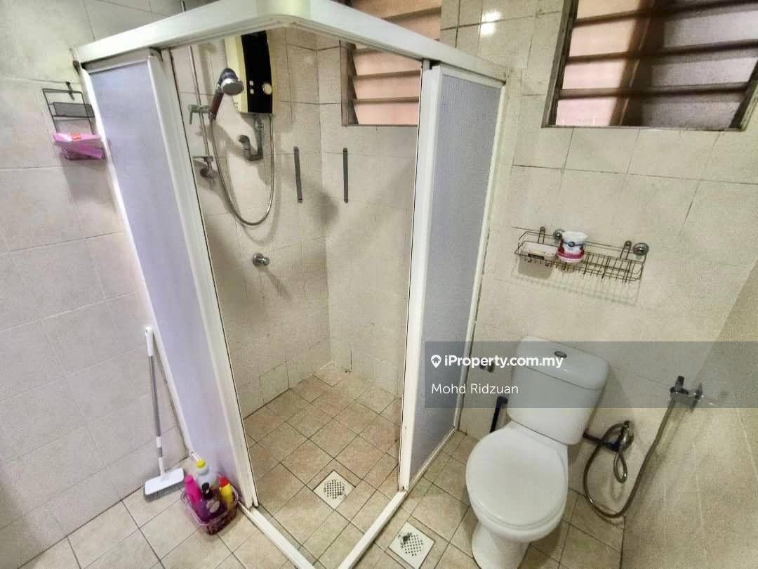 Apartment for Sale in Vistaria by Mohd Ridzuan - iProperty.com.my