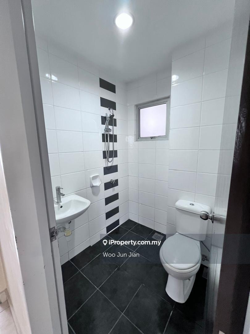 Kondominium untuk Dijual di Lagoon Suites oleh JJ Woo - iProperty.com.my