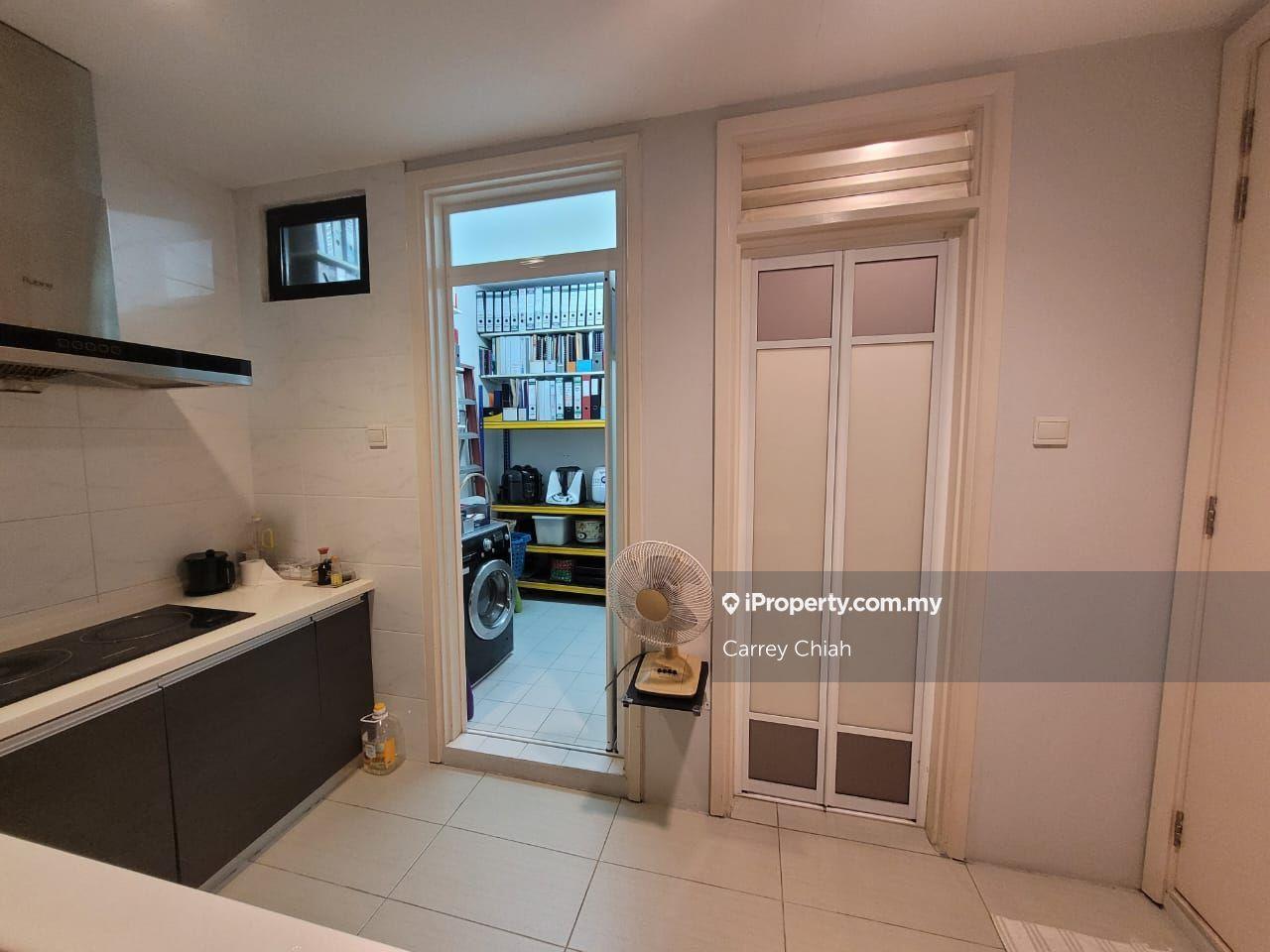 Rumah Berkembar untuk Dijual di Lake Edge, Puchong oleh Carrey Chiah - iProperty.com.my