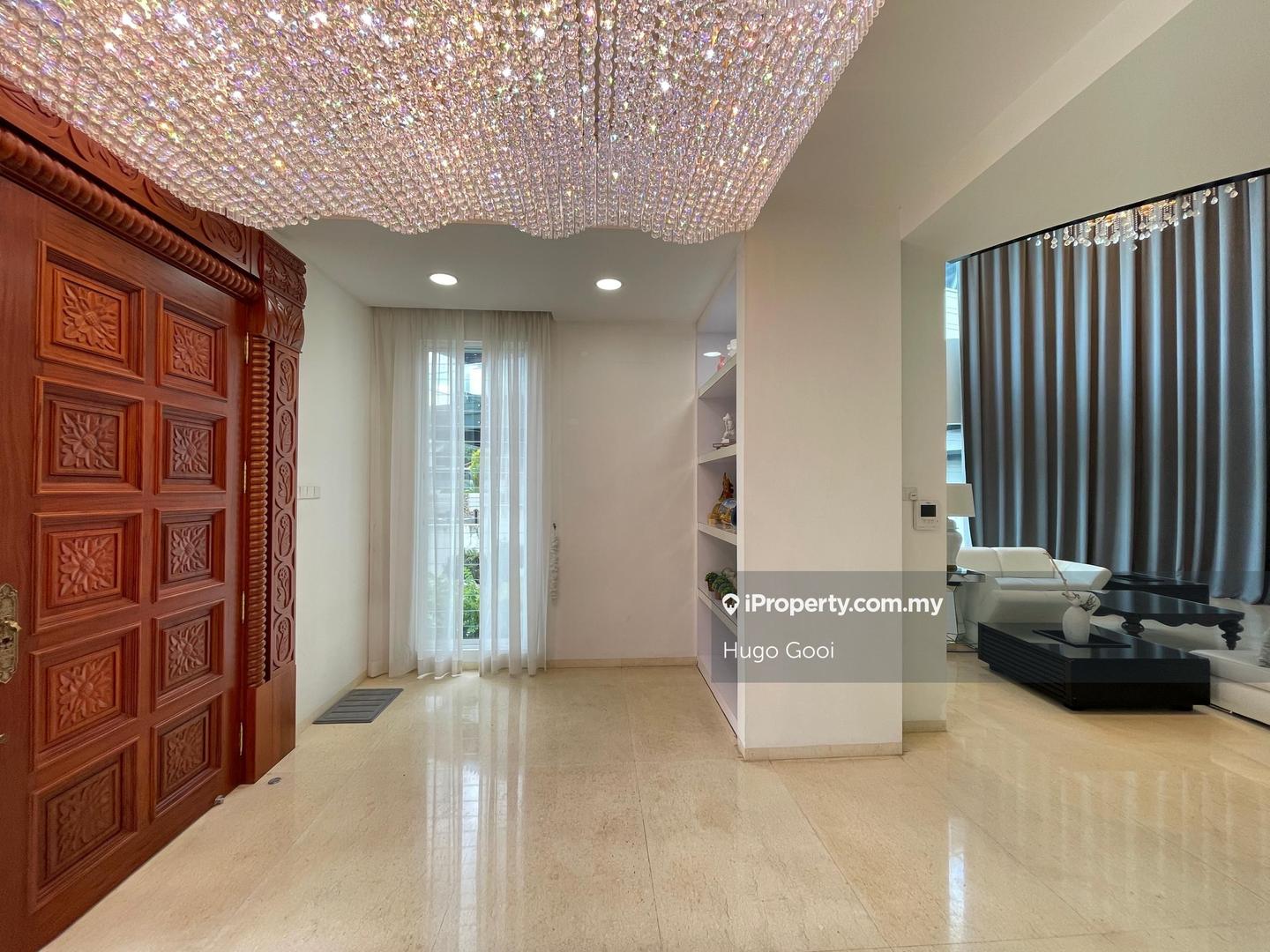 Banglo untuk Dijual di The Mines Resort City, Bluwater Estate, Gita Bayu, Seri Kembangan oleh Hugo Gooi - iProperty.com.my