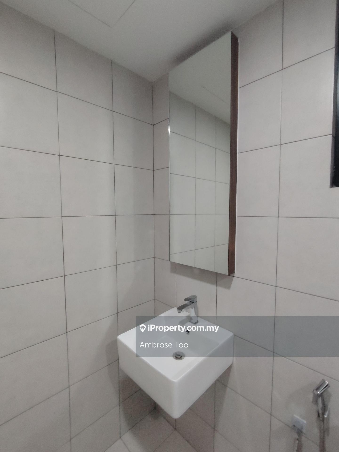 Service Residence for Sale in D'Clover Residences by Ambrose Too - iProperty.com.my