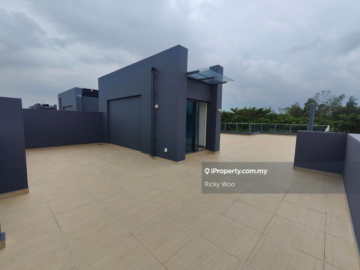 Service Residence for Sale in Country Garden Forest City by Ricky Woo - iProperty.com.my