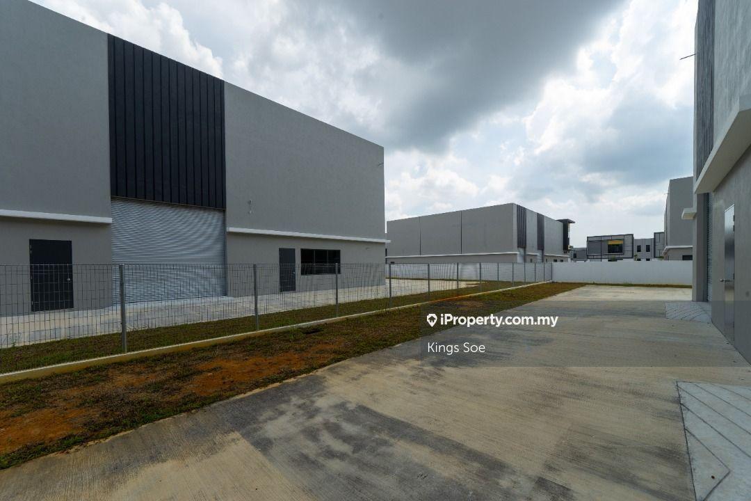 Banglo untuk Disewa di Bandar Puncak Alam Eco Business Park Ijok Meru, Puncak Alam oleh Kings Soe - iProperty.com.my