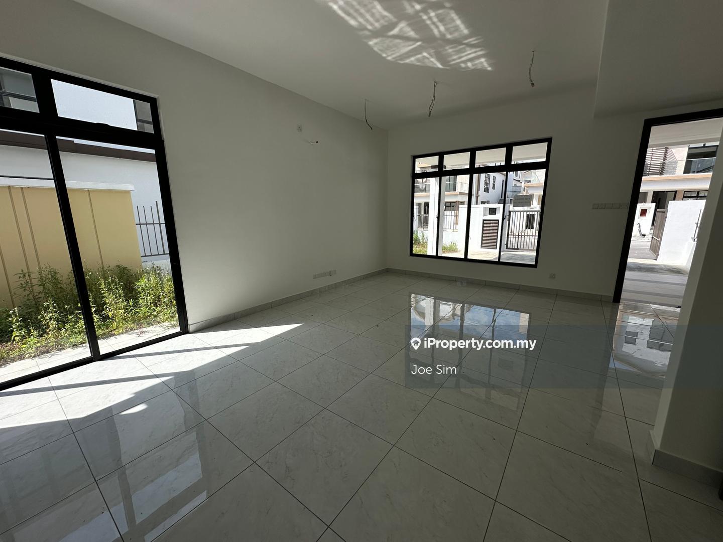 Cluster House for Sale in Bandar Cemerlang, Ulu Tiram by Joe Sim - iProperty.com.my