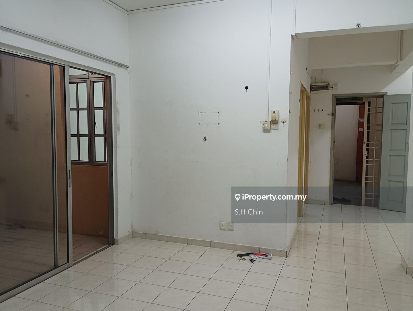 Rumah Pangsa untuk Dijual di Pandan Mewah oleh S.H Chin - iProperty.com.my