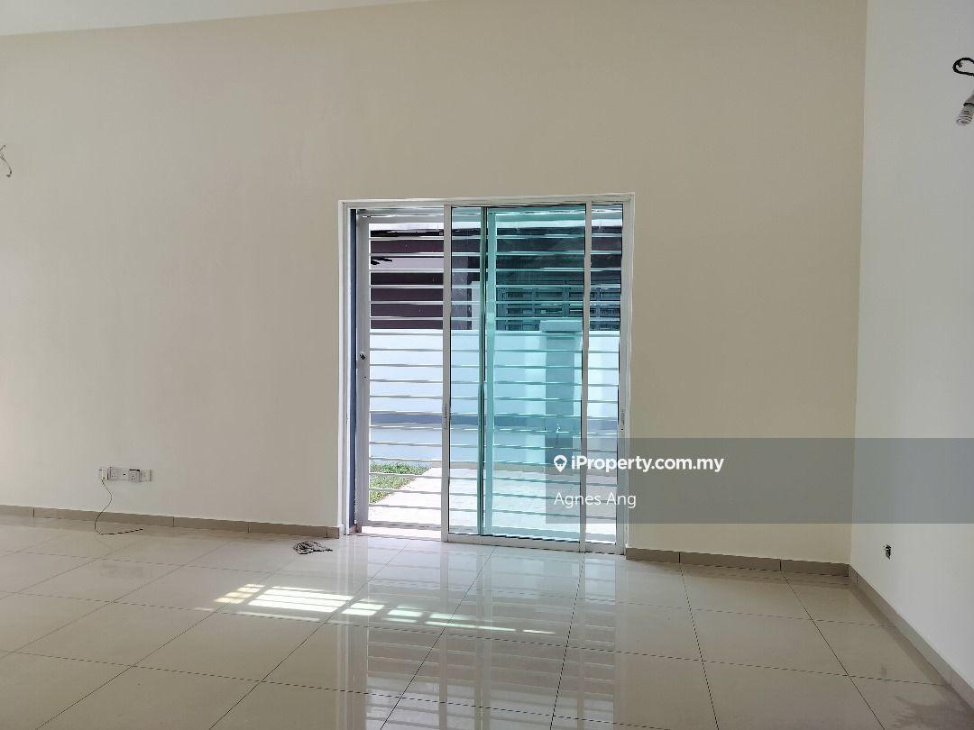 Cluster House for Sale in Canary garden, Klang by Agnes Ang - iProperty.com.my