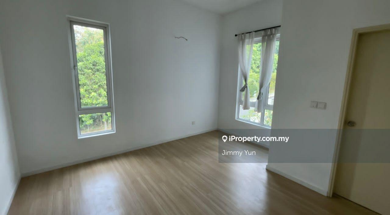 Rumah Berangkai 3 Tingkat untuk Dijual di Tiara South, Semenyih oleh Jimmy Yun - iProperty.com.my