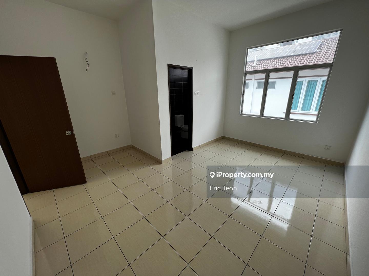 Rumah Berkembar untuk Dijual di Taman Setia Impian, Kajang oleh Eric Teoh - iProperty.com.my
