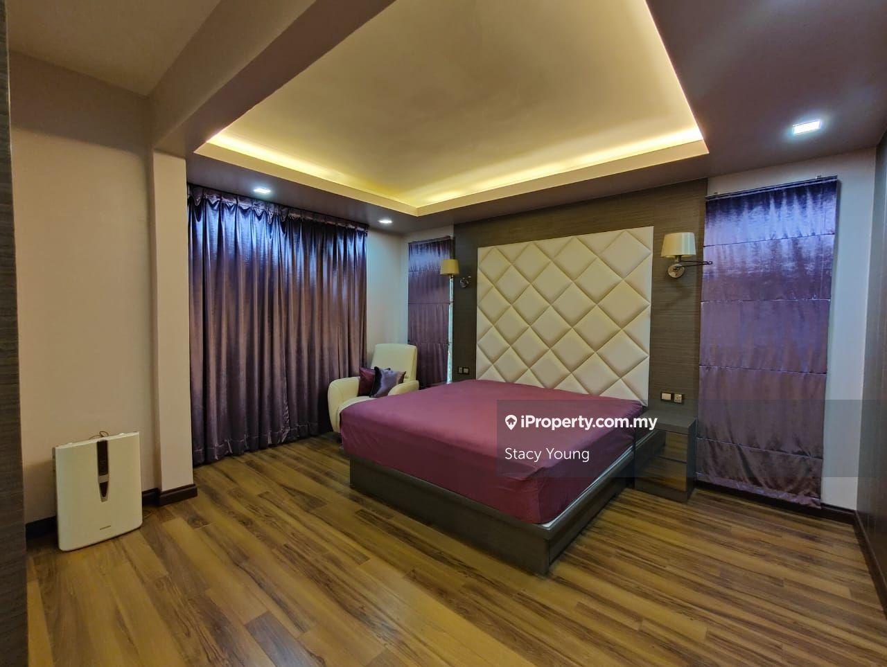 Rumah Berkembar untuk Dijual di Bukit Sungai Long, Kajang oleh Stacy Young - iProperty.com.my