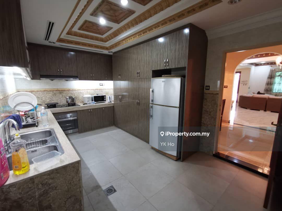 2.5-storey Terraced House for Sale in Sering Ukay, Ampang by YK Ho - iProperty.com.my