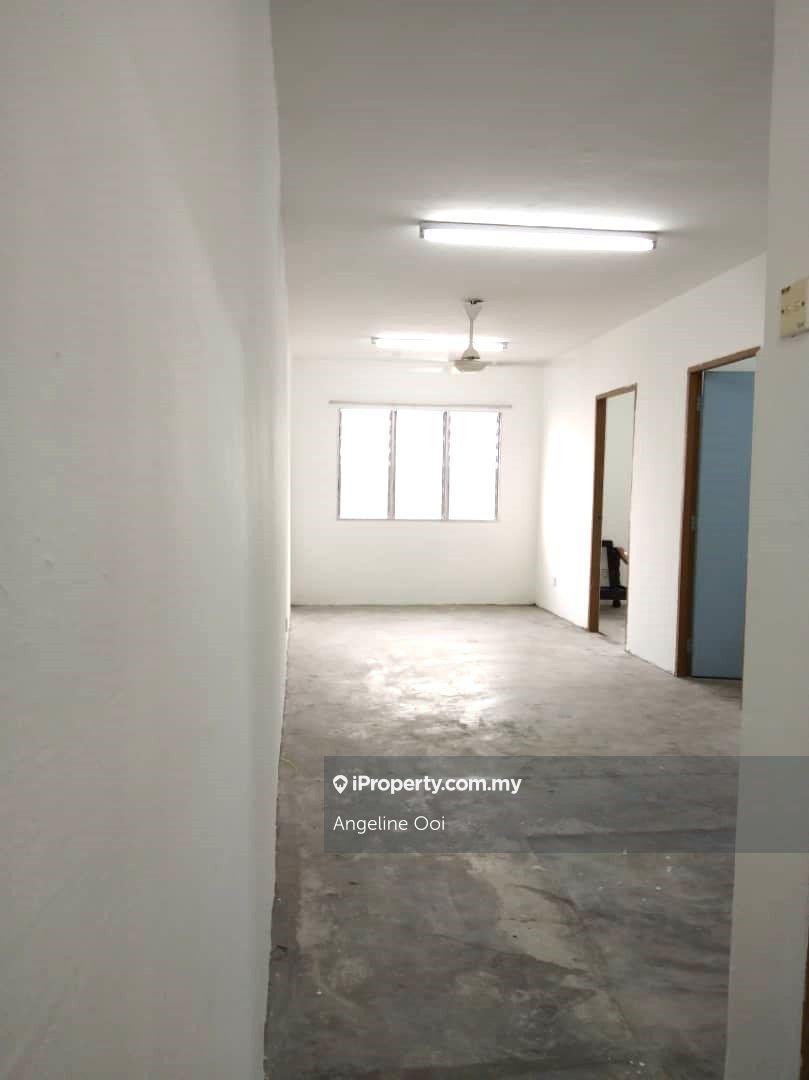 Rumah Pangsa untuk Dijual di Lestari Apartment oleh Angeline Ooi - iProperty.com.my