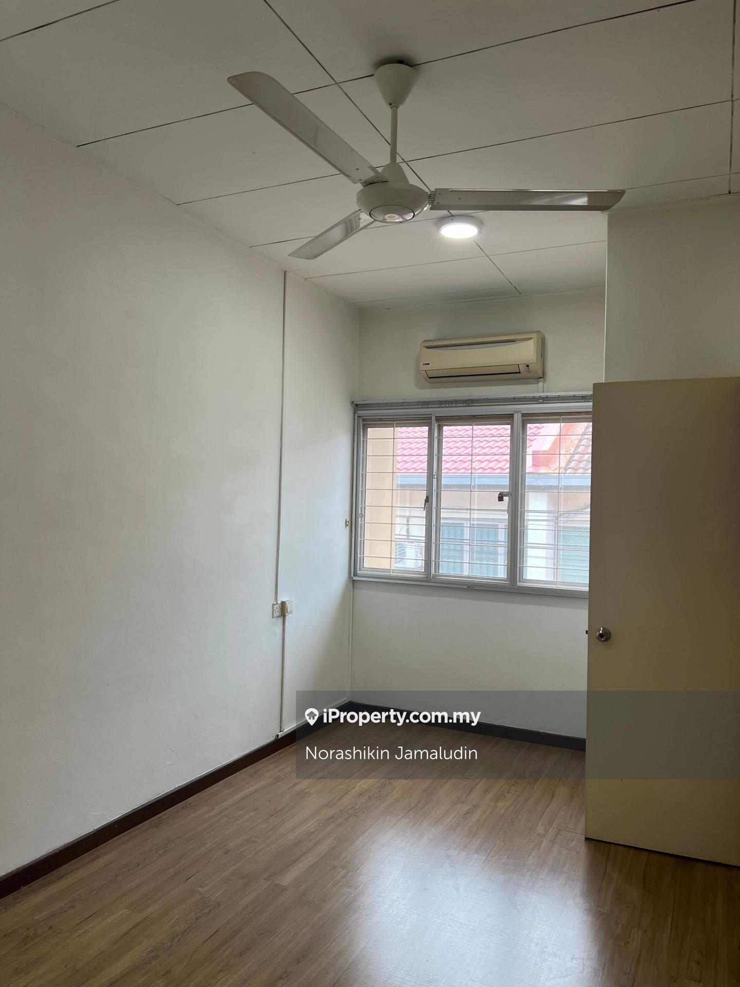 Rumah Berangkai 2 Tingkat untuk Disewa di Kota Damansara, Selangor oleh Norashikin Jamaludin - iProperty.com.my