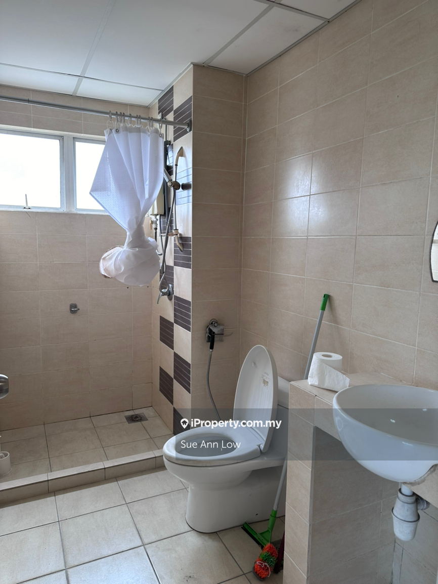 Condominium for Sale in Cova Suites by Sue Ann Low - iProperty.com.my