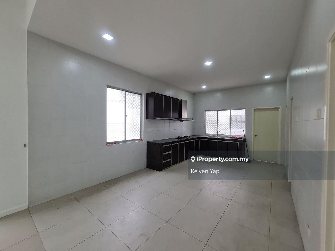 Rumah Berkembar untuk Dijual di Ambang Botanic 2, Klang oleh Kelven Yap - iProperty.com.my