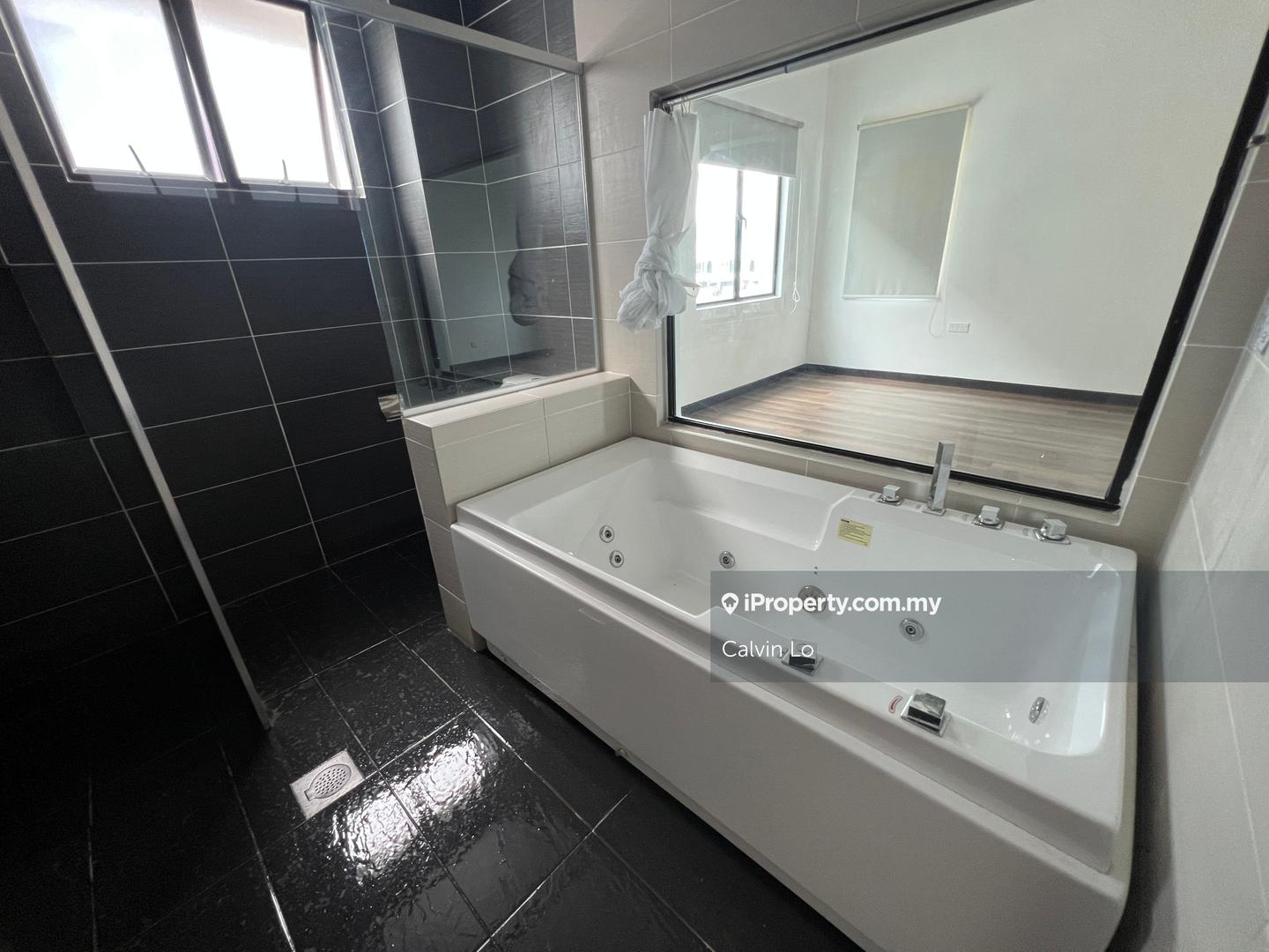 3-storey Terraced House for Sale in Kinrara Kingsgate, Taman Damai Utama 7, Bandar Kinrara by Calvin Lo - iProperty.com.my