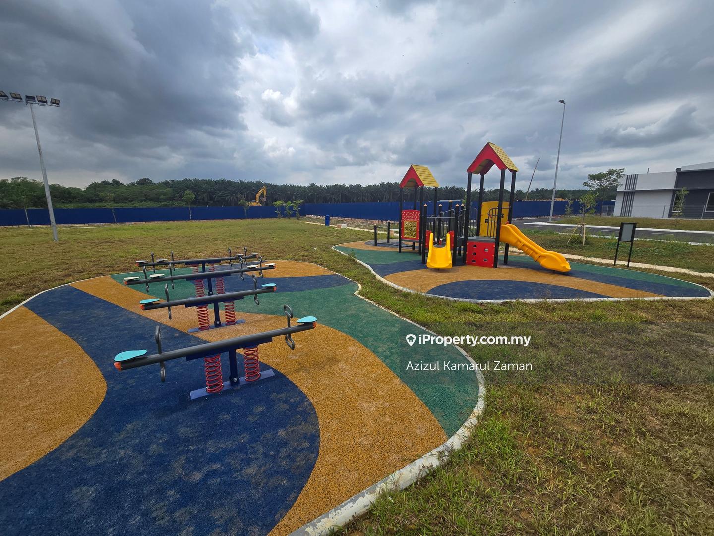 Rumah Berangkai 1 Tingkat untuk Dijual di Dengkil, Selangor oleh Azizul Kamarul Zaman - iProperty.com.my