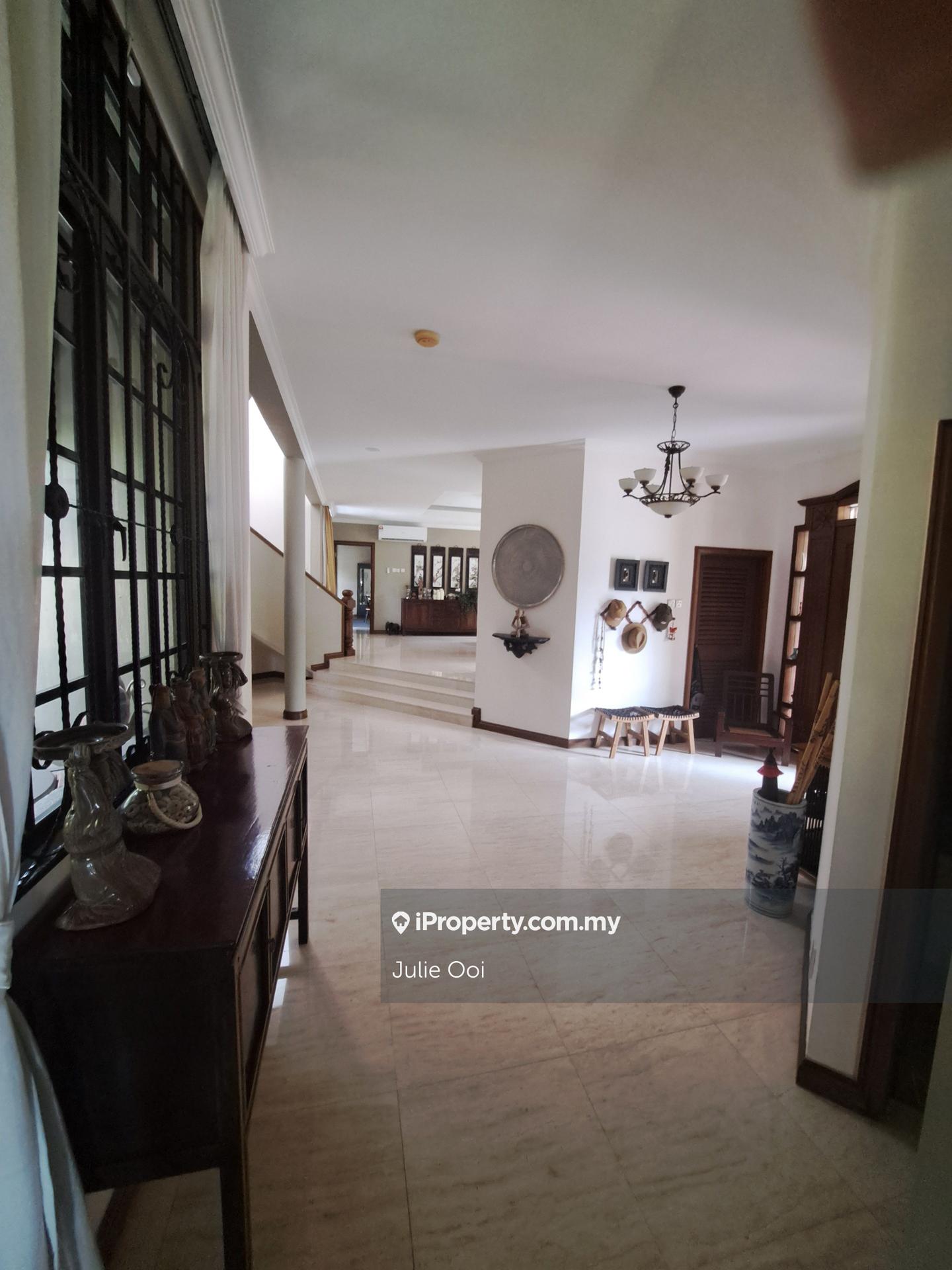 Banglo untuk Disewa di Taman Hillview, Ampang oleh Julie Ooi - iProperty.com.my