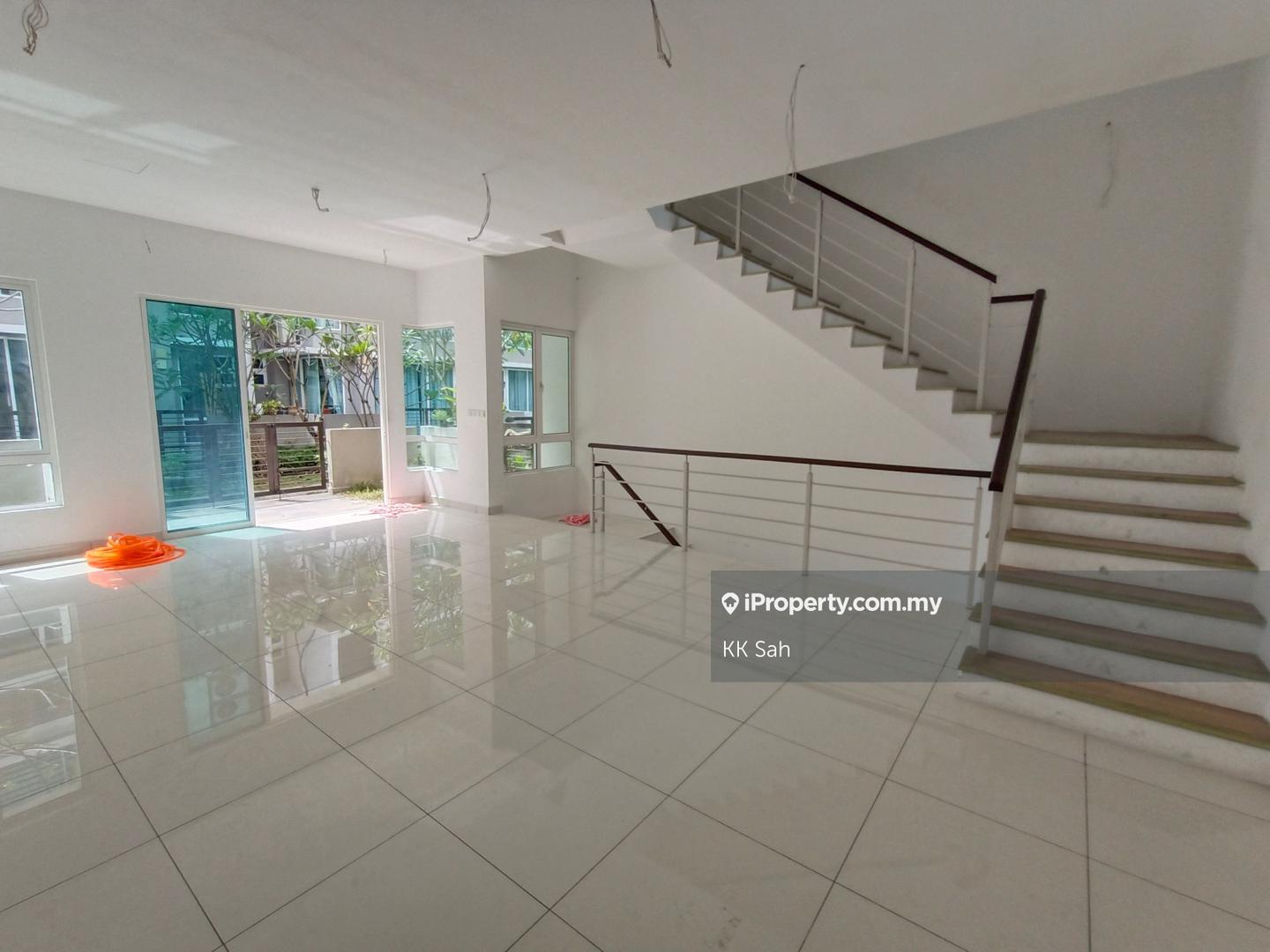 3-storey Terraced House for Sale in Tiara South, Semenyih by KK Sah - iProperty.com.my