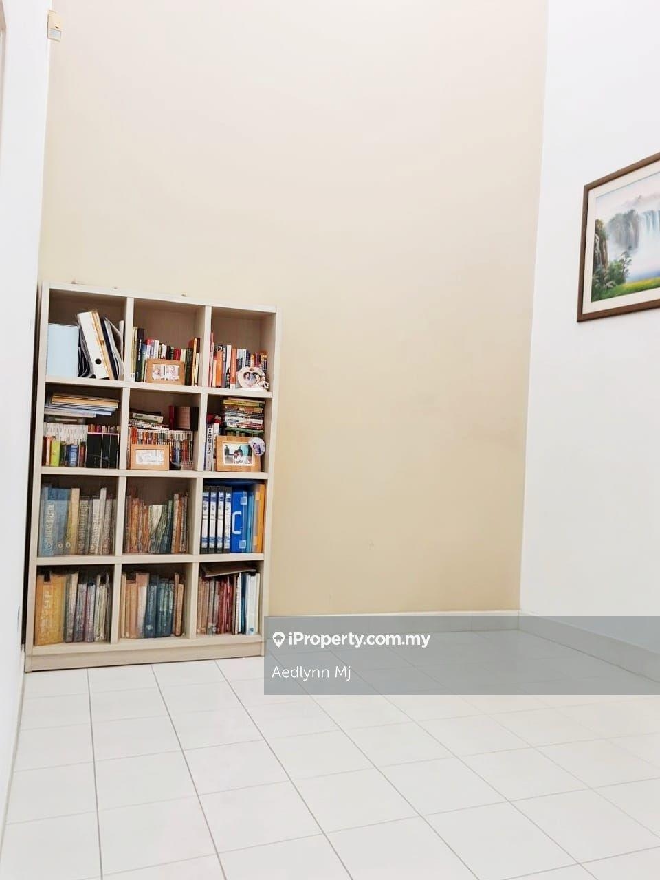 Rumah Berangkai 2 Tingkat untuk Dijual di Taman Putra Impiana, Puchong oleh Aedlynn Mj - iProperty.com.my