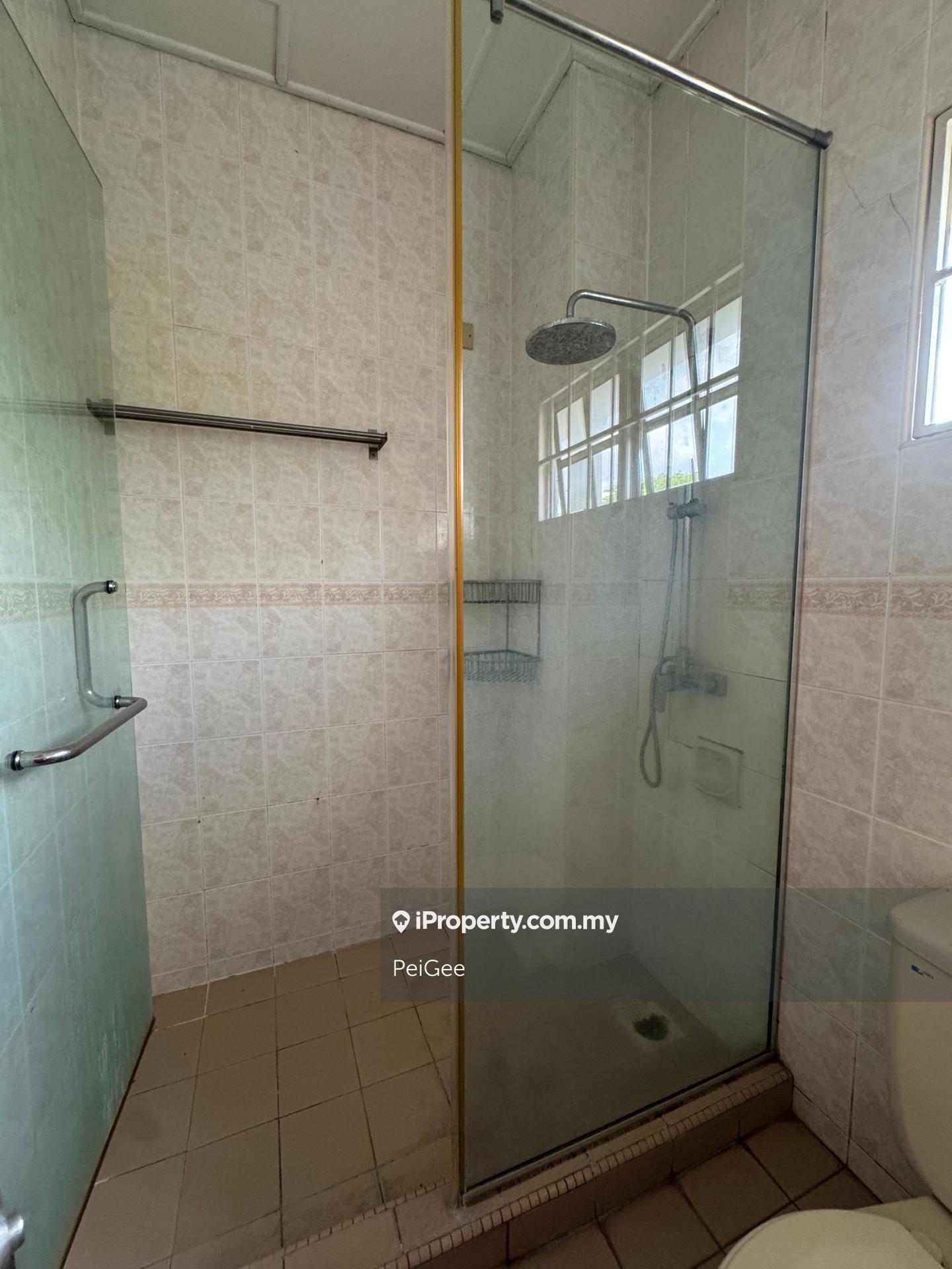 Rumah Berangkai 2 Tingkat untuk Dijual di Bukit Rahman Putra, Sungai Buloh oleh PeiGee - iProperty.com.my