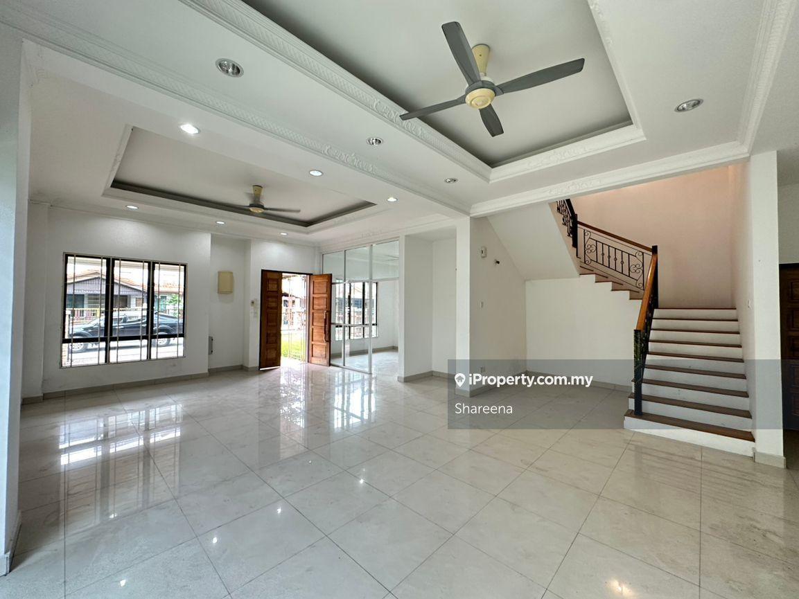 Rumah Berkembar untuk Dijual di Mutiara Villa, Kajang oleh Shareena - iProperty.com.my