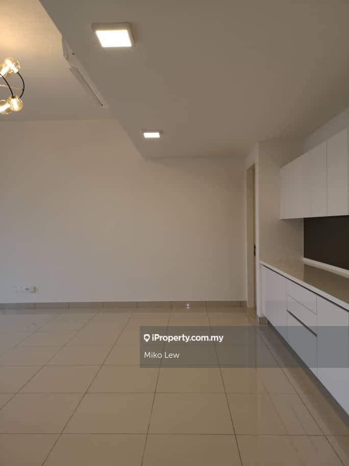 Service Residence for Sale in The Park Sky Residence by Miko Lew - iProperty.com.my