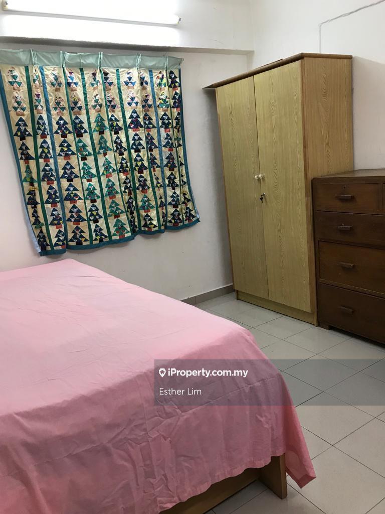 Rumah Pangsa untuk Dijual di Farlim 4 oleh Esther Lim - iProperty.com.my