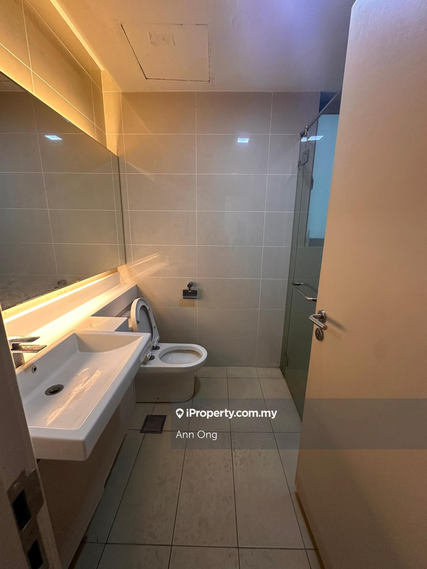 Service Residence for Sale in Suasana Bukit Ceylon / Raja Chulan Residences by Ann Ong - iProperty.com.my