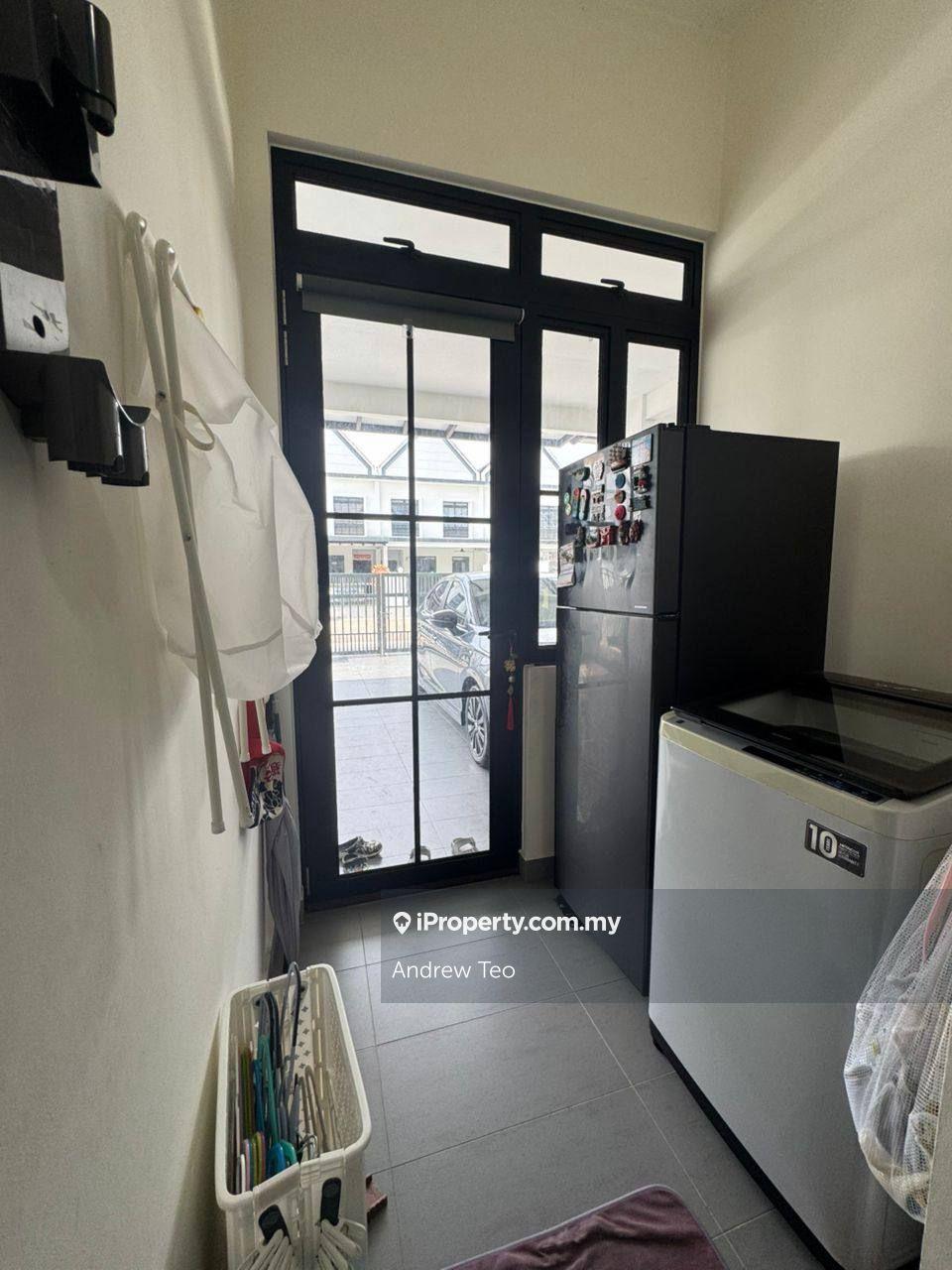 Rumah Berangkai 2 Tingkat untuk Dijual di Eco Summer, Johor Bahru oleh Andrew Teo - iProperty.com.my