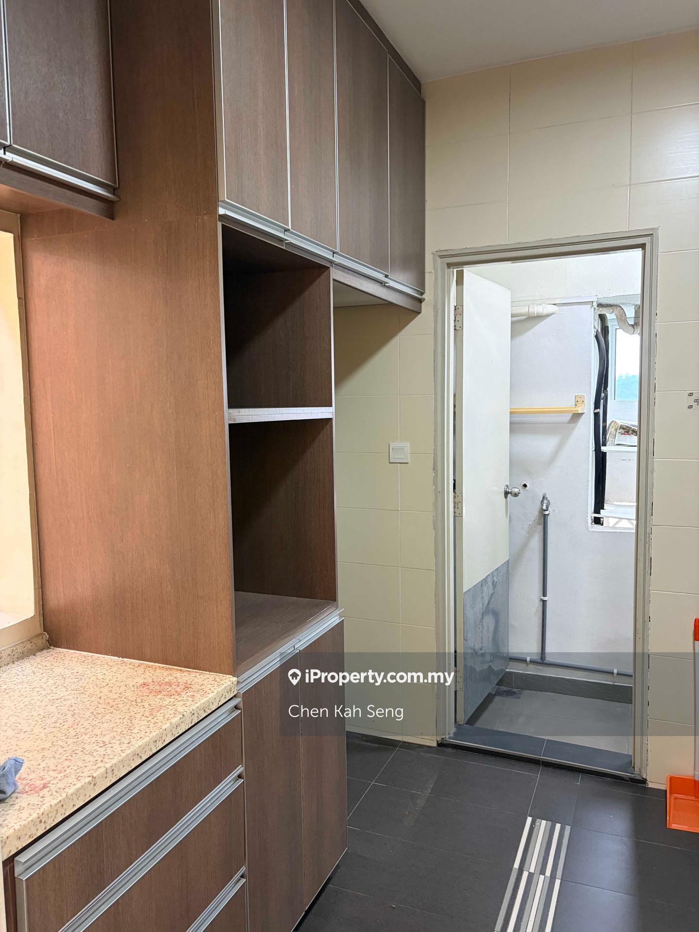 Kondominium untuk Dijual di Ehsan Ria oleh Chen Kah Seng - iProperty.com.my