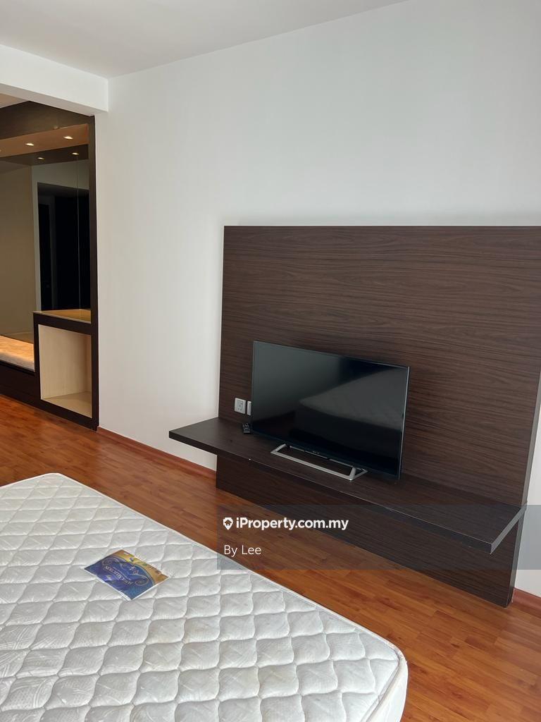 Pangsapuri untuk Disewa di Molek Pine 3 oleh By Lee - iProperty.com.my