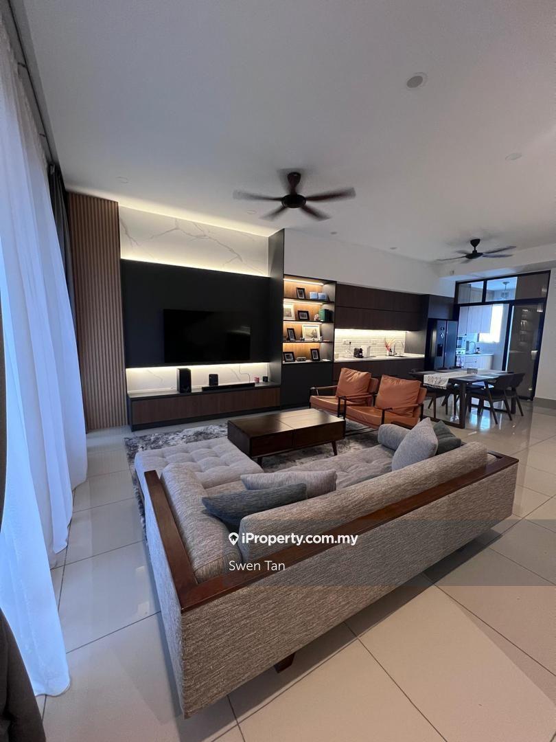 Terraced House for Sale in Twentyfive7, Tanjong Duabelas by Swen Tan - iProperty.com.my