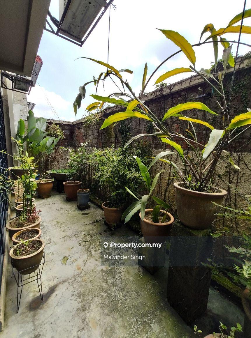 Rumah Berangkai 2.5 Tingkat untuk Dijual di Taman Dataran Ukay, Ulu Kelang oleh Mel Walia - iProperty.com.my